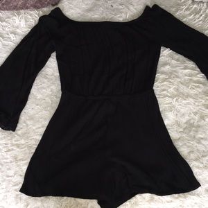 Mossimo off the shoulder long sleeve romper- SMALL